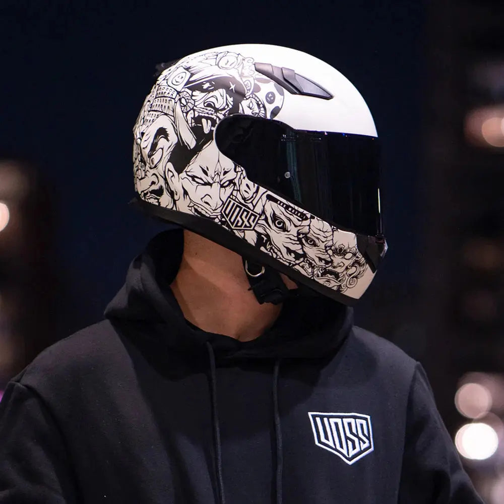Voss 988 Populace Helmet